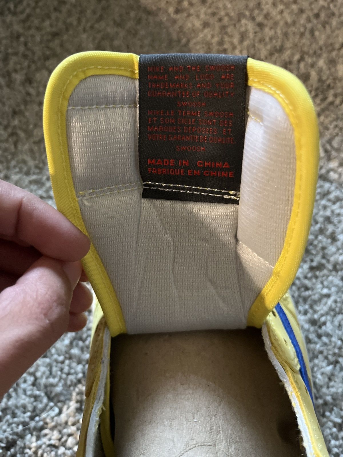 Jordan Brand × Travis Scott Jordan 1 Low Travis Scott Canary Size 10 Size US 10 / EU 43 - 7 Thumbnail