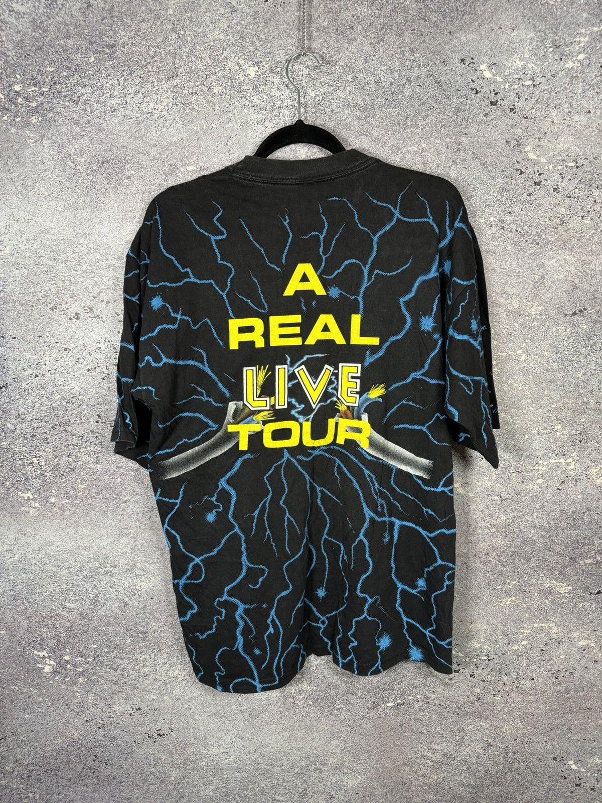 Band Tees × Iron Maiden × Vintage 90’s Vintage Iron Maiden 1993 A Real Live Tour AOP Print Tee Size US XL / EU 56 / 4 - 12 Thumbnail