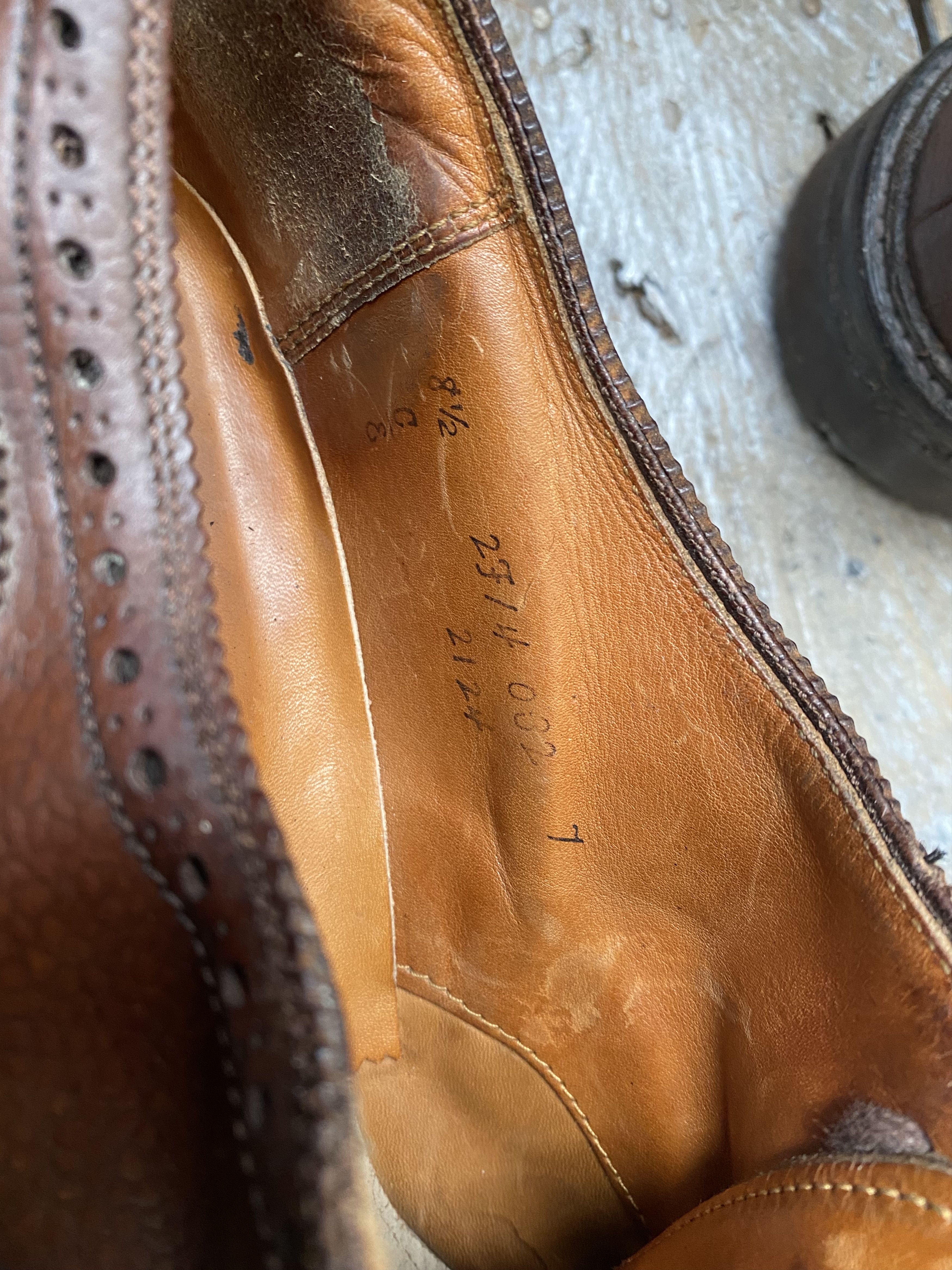 Alden Alden cap-toe oxford shell cordovan shoes Size US 8.5 / EU 41-42 - 14 Thumbnail
