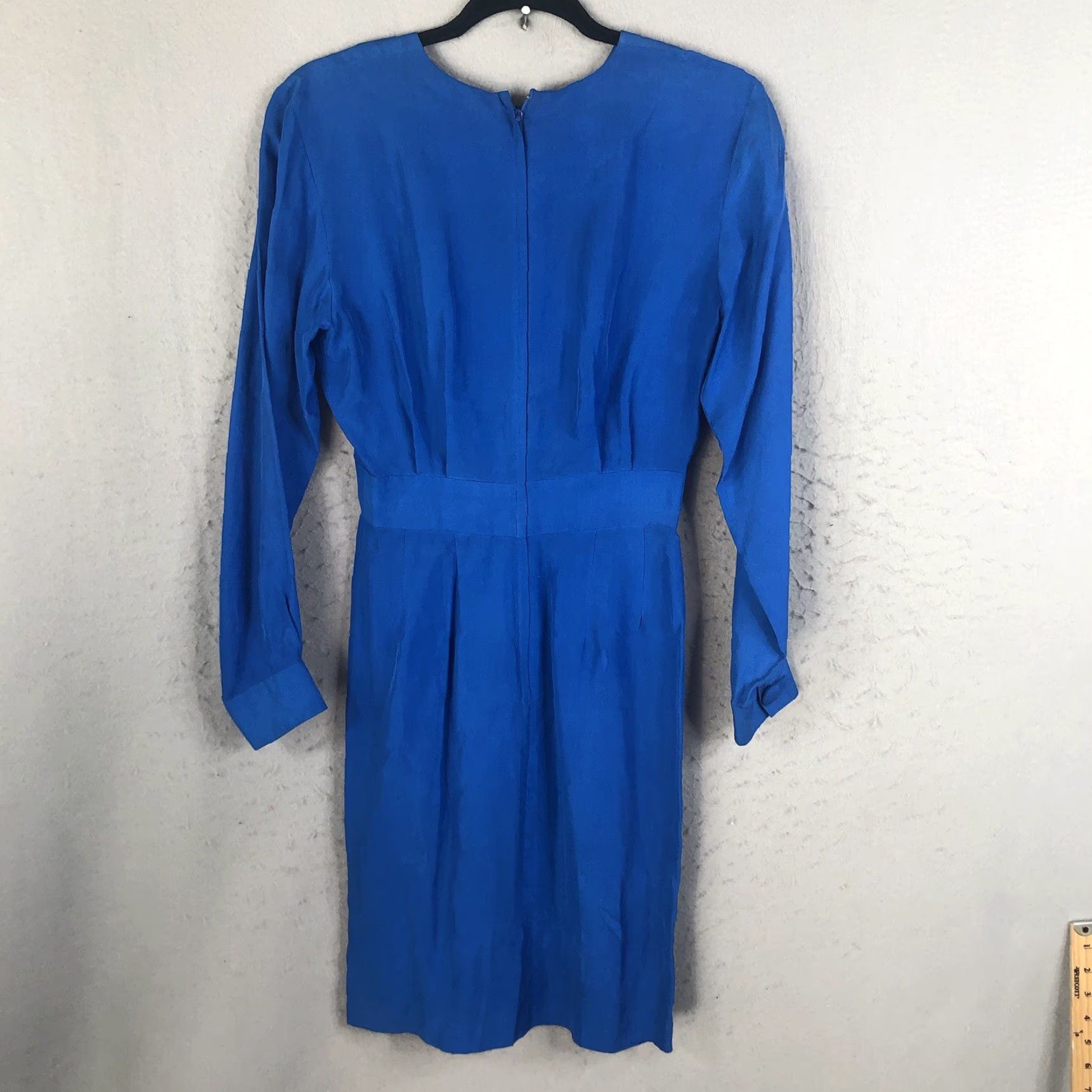 Ann Taylor VINTAGE Ann Taylor Dress Womens 2 Blue 100% Silk Solid Knee Length 3/4 Sleeve Round Neck Zip Pencil Dress Womens Size XS / US 0-2 / IT 36-38 - 3 Thumbnail