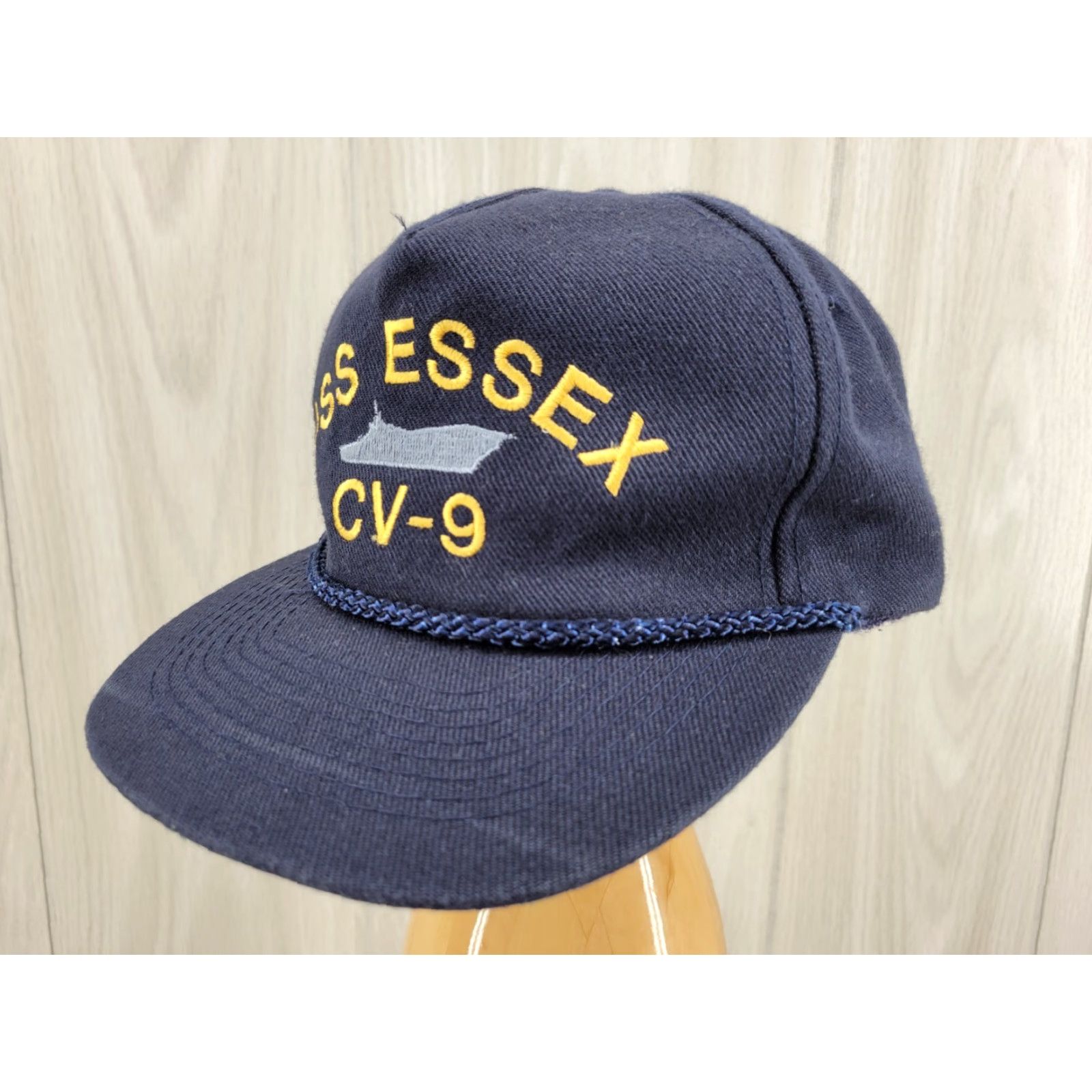 Vintage VINTAGE USS ESSEX CV-9 U.S NAVY SHIP HAT Rope U.S MILITARY BALL CAP Dark Navy Wool Adjustable Rope Undervisor Green Mens Hats Size ONE SIZE - 3 Thumbnail