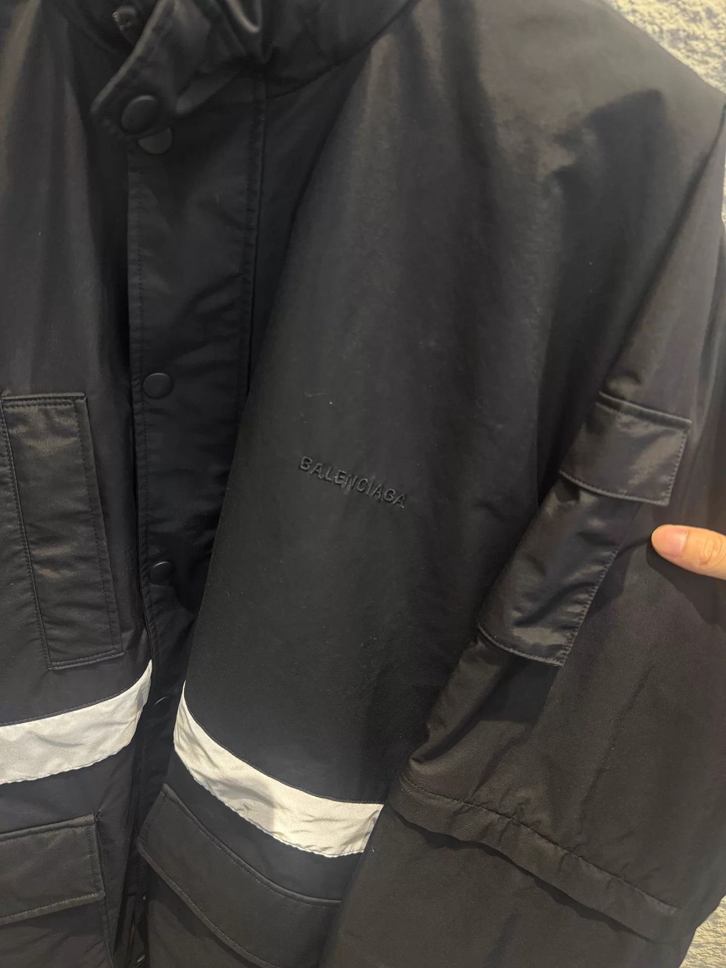 Balenciaga Balenciaga Black Oversize Security Parka 44 Size US S / EU 44-46 / 1 - 2 Thumbnail