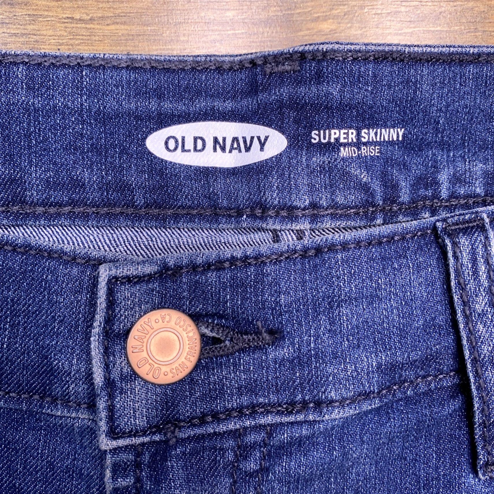 Old Navy Old Navy Jeans Skinny 12 Short Mid Rise Blue Denim 5-Pocket Stretch Regular Size 34" / US 12 / IT 48 - 5 Thumbnail