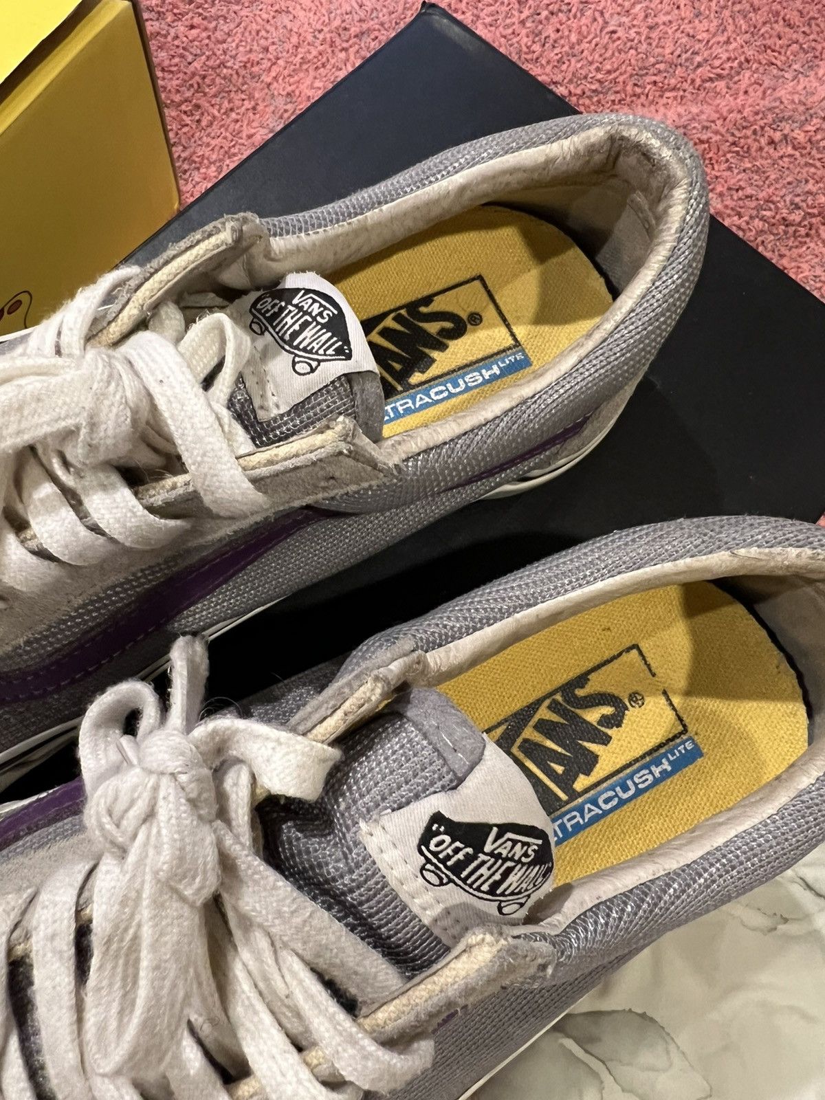 Supreme × Vans Supreme x Vans Old Skool 2011 Size US 9.5 / EU 42-43 - 4 Thumbnail
