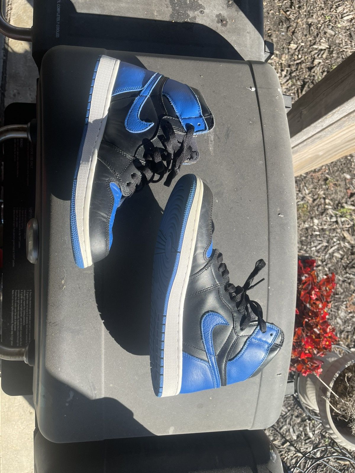 Jordan Brand Air Jordan Retro 1 Royal Size US 10.5 / EU 43-44 - 3 Thumbnail