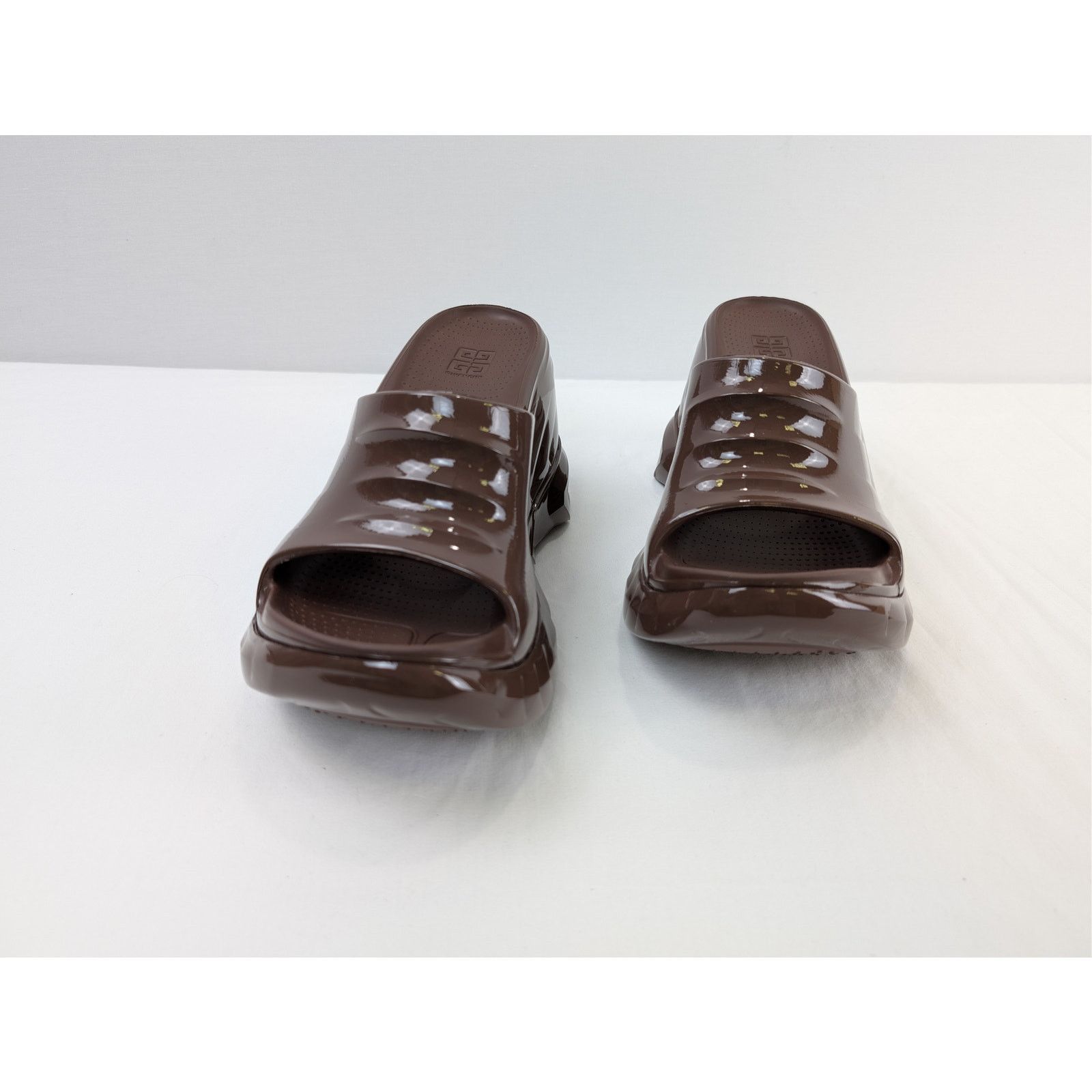 Givenchy o1rshd1 Marshmallow Slider Wedge Sandal in Chocolate Size US 9 / IT 39 - 7 Thumbnail