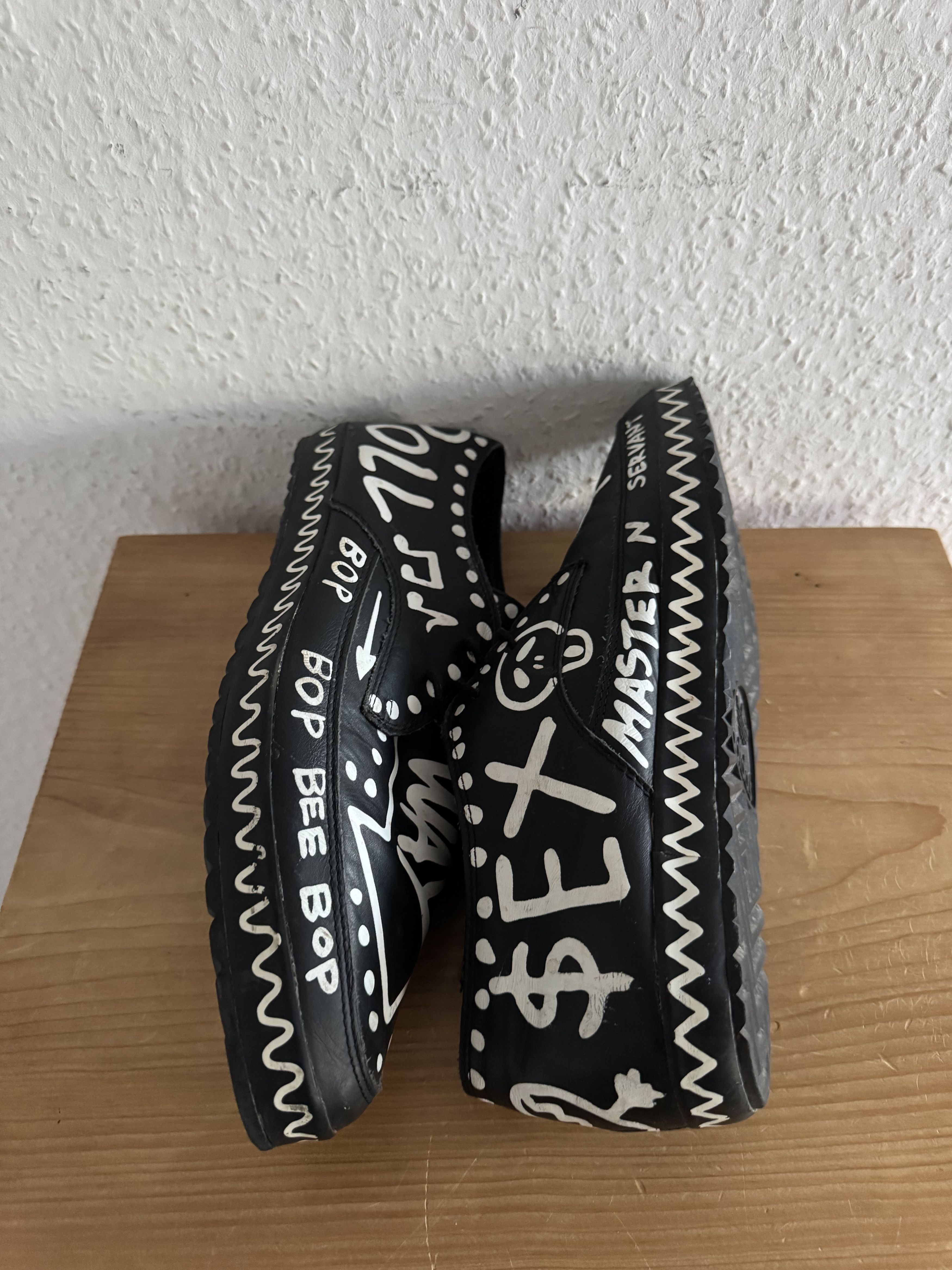Adidas × Jeremy Scott FW12 JS Slim Graffiti Sneakers Size US 9.5 / EU 42-43 - 10 Thumbnail