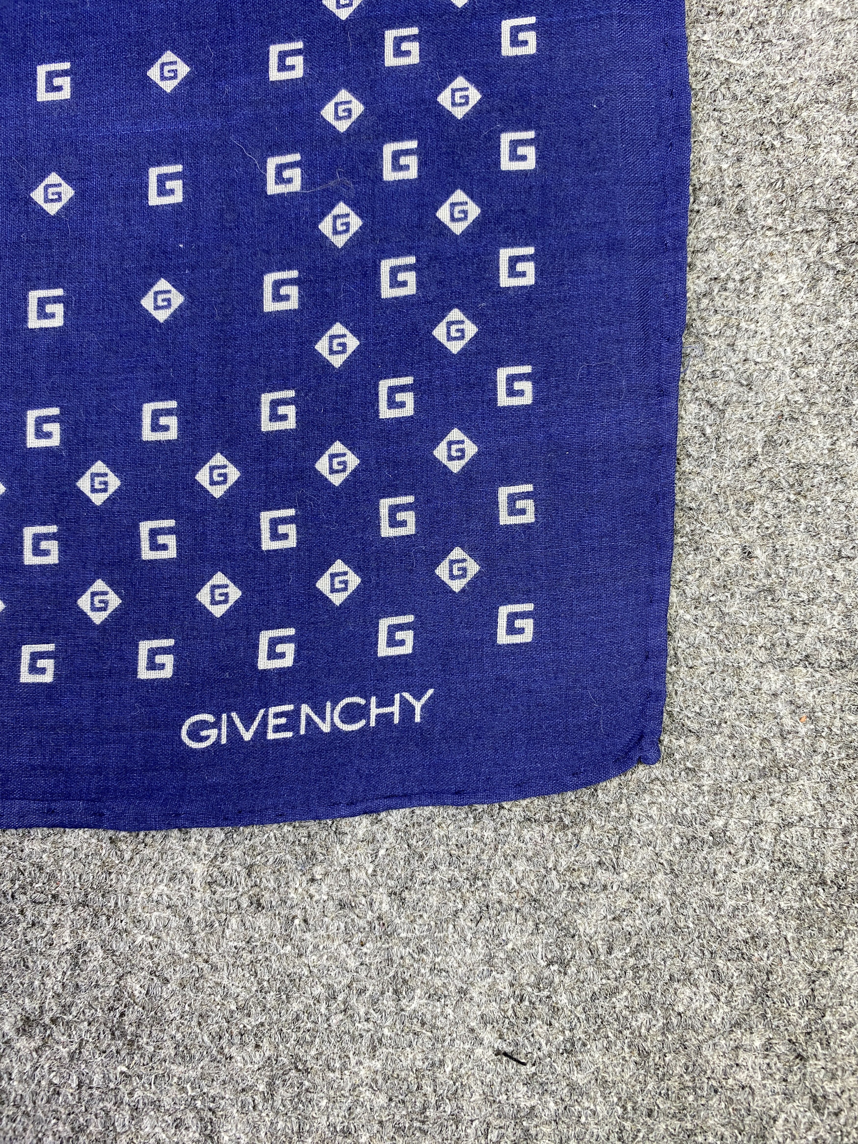 Givenchy Vintage Givenchy Handkerchief / Neckerchief KT0066 Size ONE SIZE - 5 Thumbnail