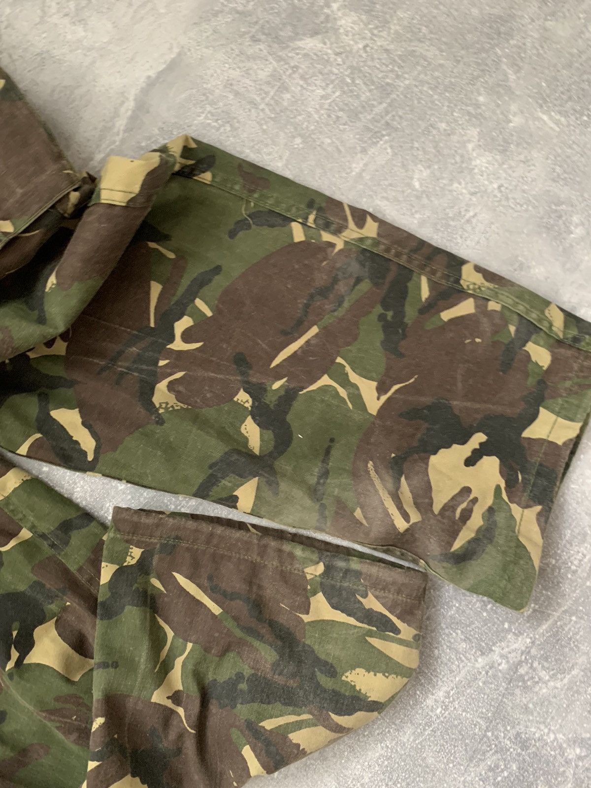 Vintage Vintage Camo Cargo Pants Size US 32 / EU 48 - 6 Thumbnail