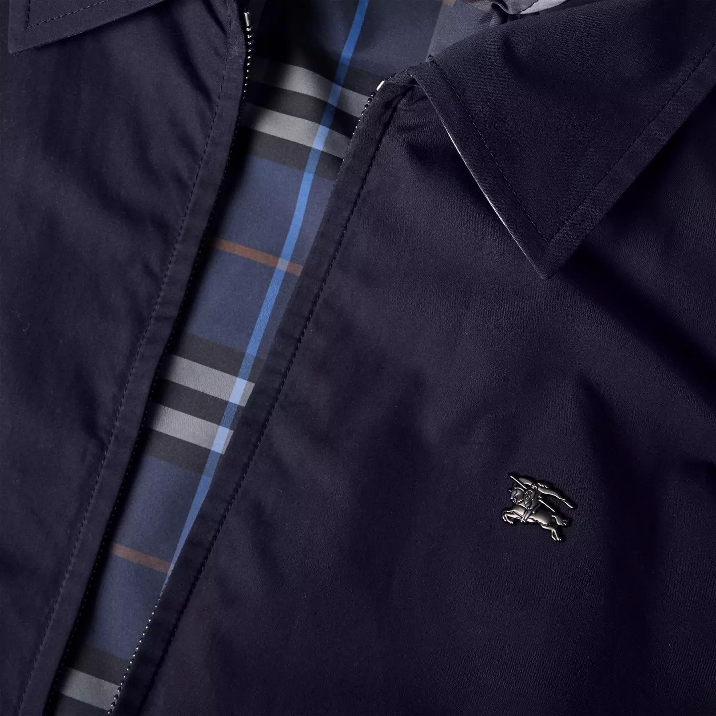 Burberry o1g2r1mq0426 Hodson Jacket in Blue Size US XL / EU 56 / 4 - 5 Thumbnail