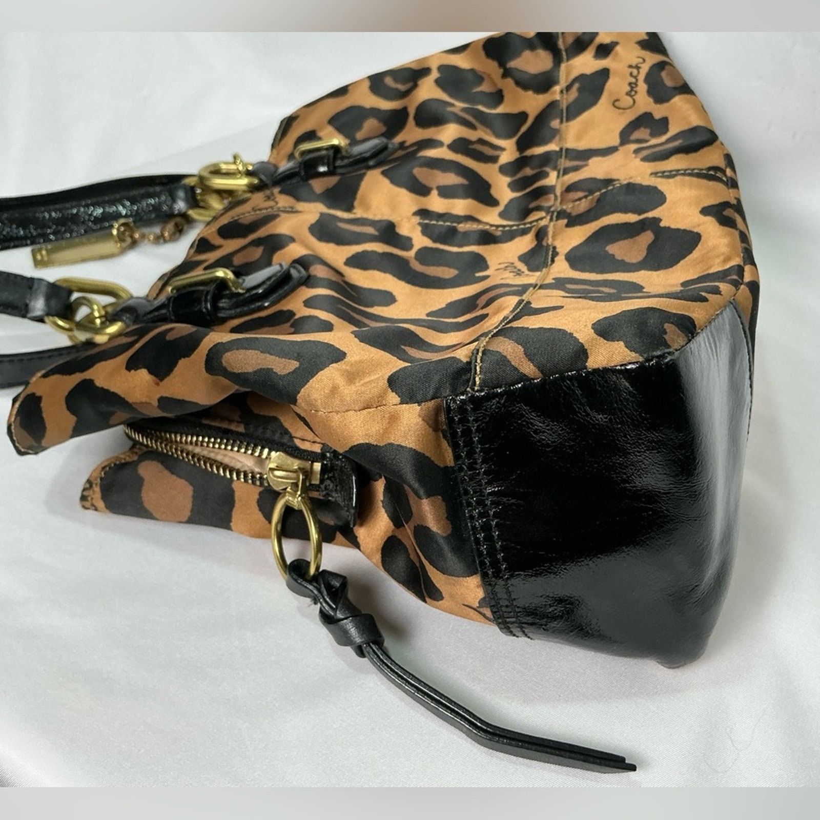 Coach Coach Chelsea Ocelot Jayden Carryall Leopard Shoulder Bag Size ONE SIZE - 12 Thumbnail