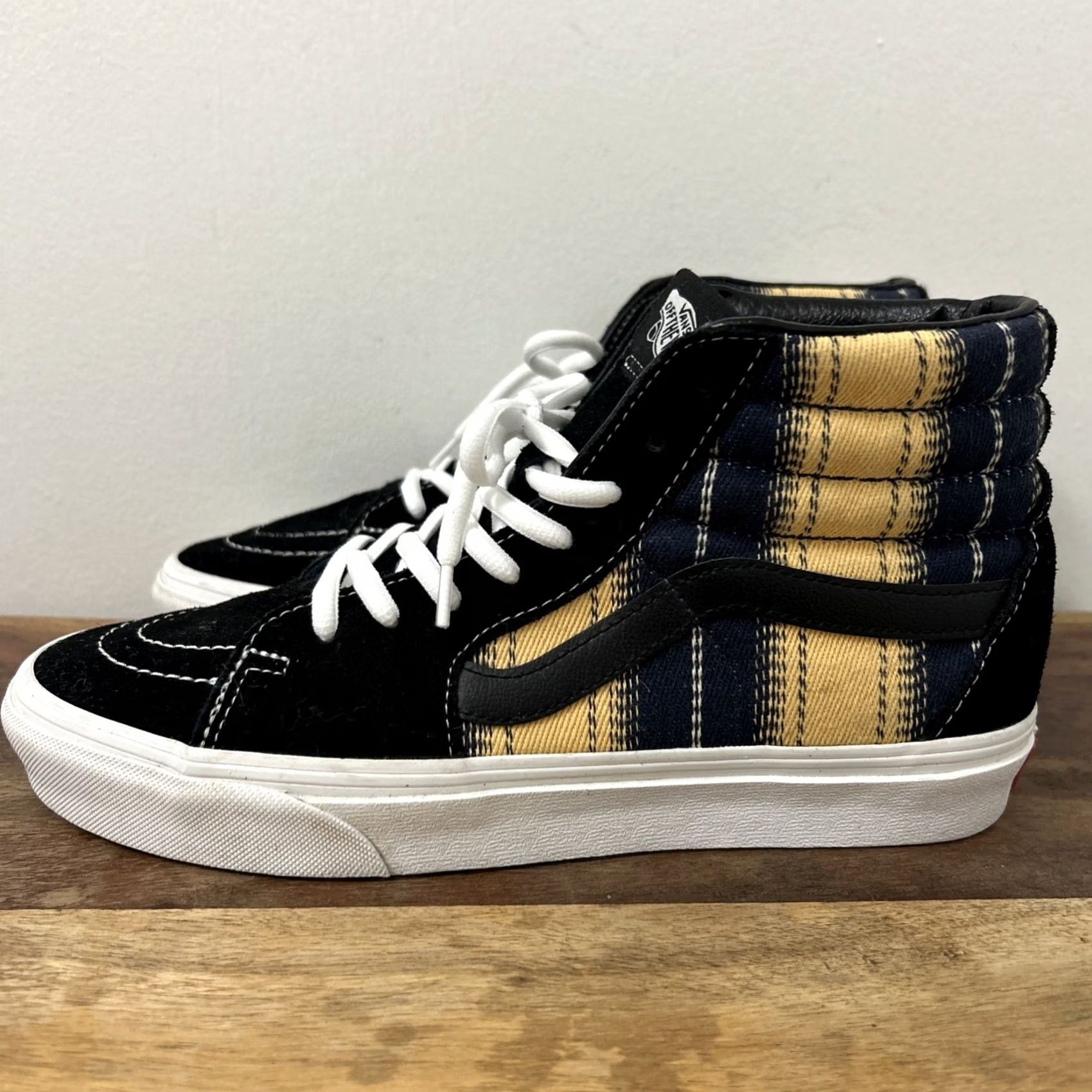 Vans VANS SK8-Hi High Top Canvas Skateboard Shoes Black Unisex Adults Mens Womens 508731 Size 7 Men's / 8.5 Women's Size M / US 6-8 / IT 42-44 - 4 Thumbnail
