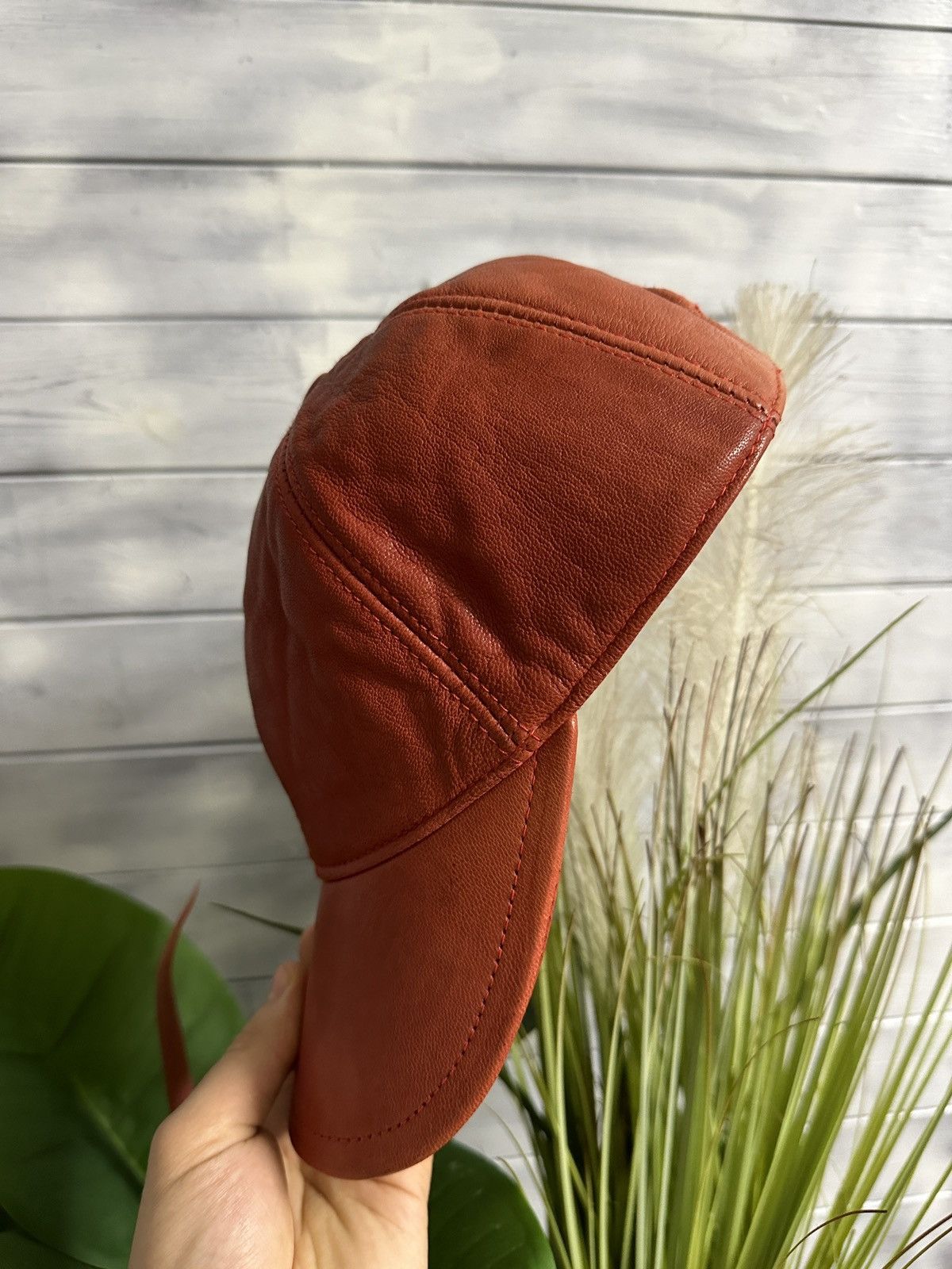Leather Rare Vintage Red Cap Avant-Garde Japan Style. Size ONE SIZE - 4 Thumbnail