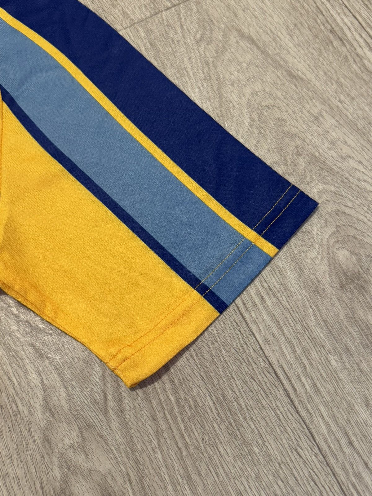Umbro × Vintage 🔷Retro Umbro Chelsea 1995/96/97 Soccer jersey🔷 Size US M / EU 48-50 / 2 - 4 Thumbnail