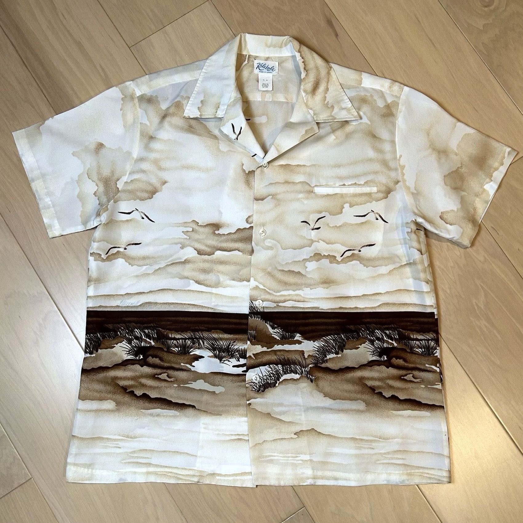 Vintage VINTAGE Kole Kole Hawaiian Camp Shirt Men Large Button-Up Short Sleeve Ivory Graphic Print 60s 70s Nautical Tropical USA Hipster Art Vntg Size US M / EU 48-50 / 2 - 2 Thumbnail