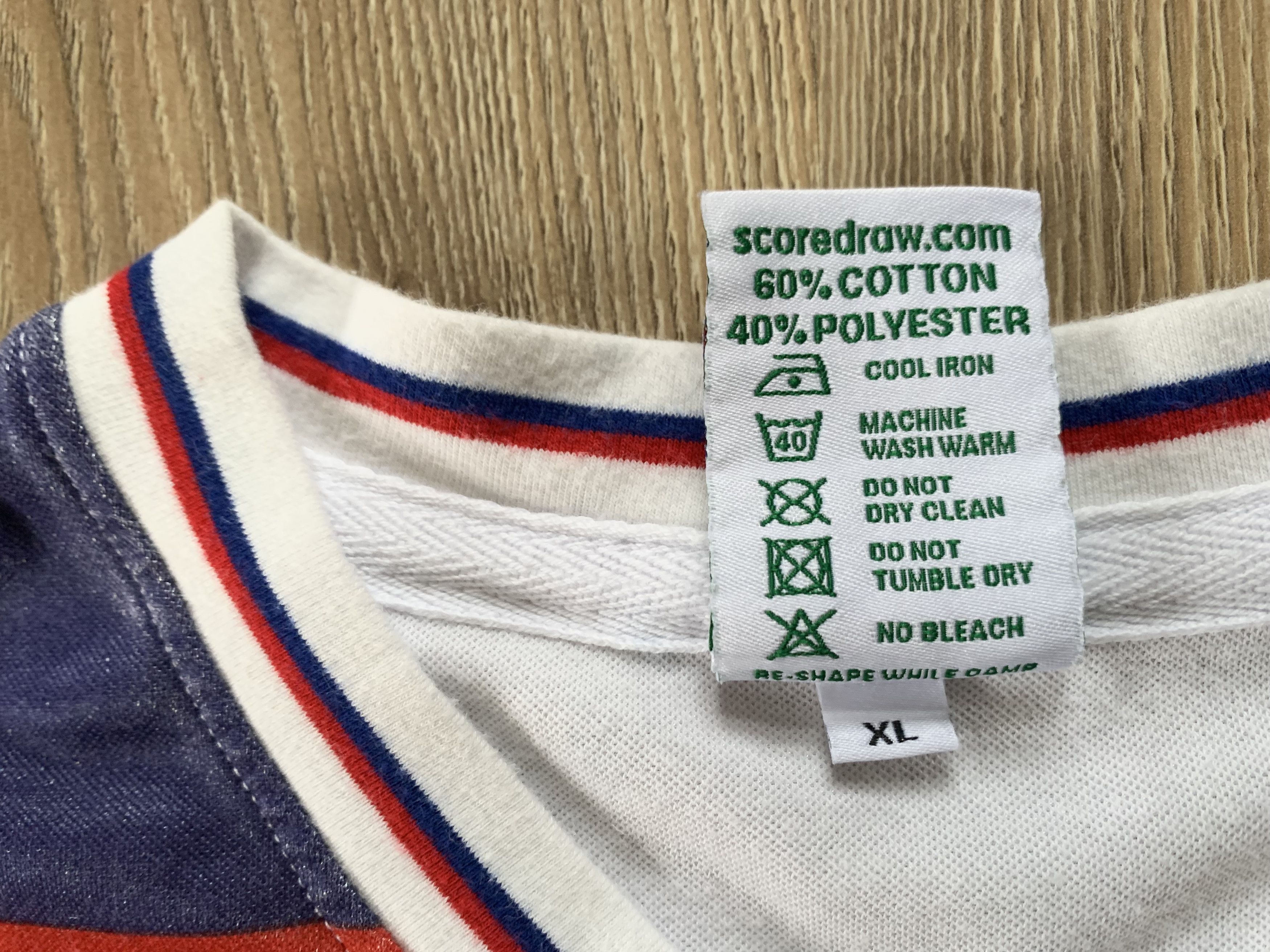 Vintage Vintage Score Draw England T-Shirt Jersey Size US XL / EU 56 / 4 - 7 Thumbnail