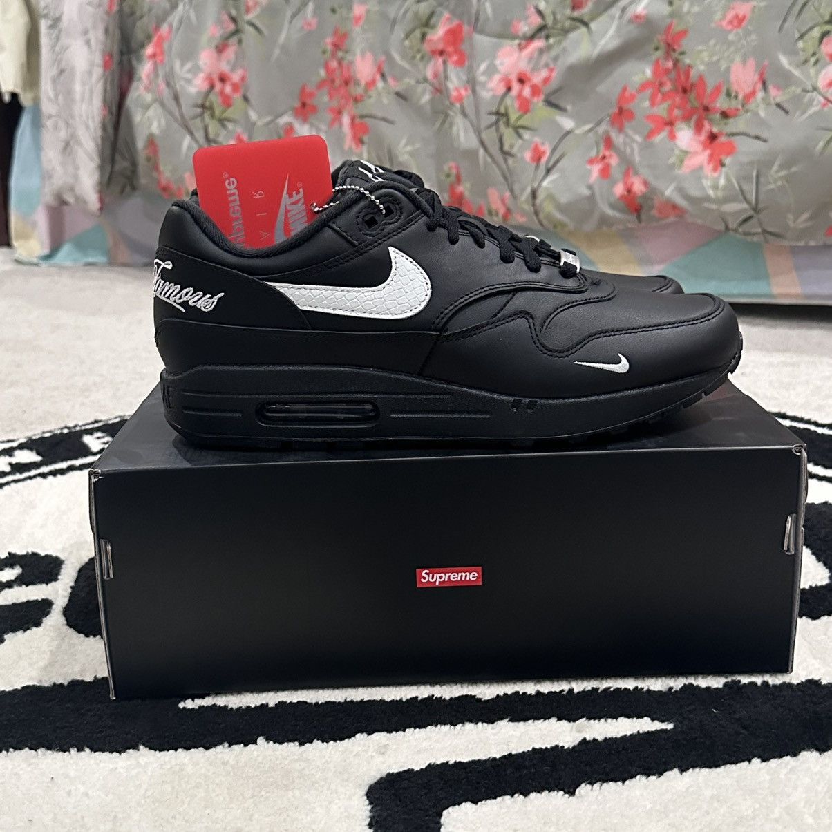 Nike × Supreme Nike Supreme Air Max 1 ‘87 SP Black/White Size US 11 / EU 44 - 6 Thumbnail