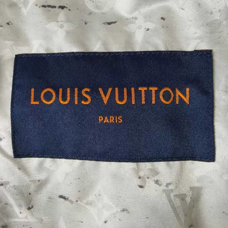 Louis Vuitton Louis Vuitton Marble full logo zipper assault jacket Size US M / EU 48-50 / 2 - 3 Thumbnail