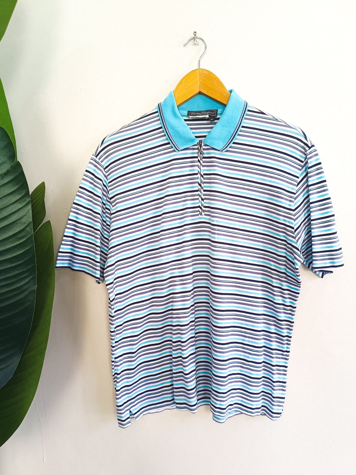 Salvatore Ferragamo 🔥Accept Offer🔥 Salvatore Ferragamo Tshirt Size M Size US M / EU 48-50 / 2 - 1 Thumbnail