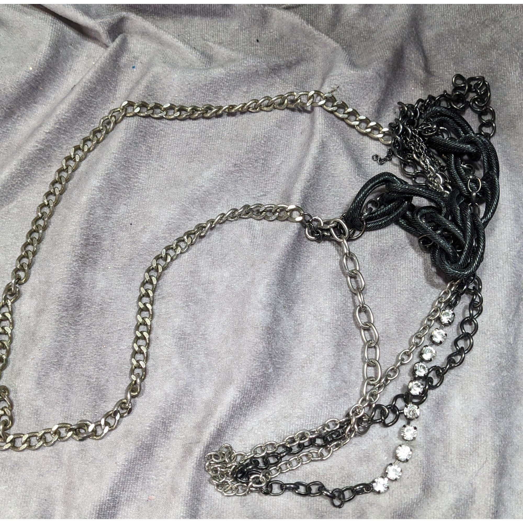 Other Glam Goth Black And Silver Tone Abstract Chain Necklace With Size ONE SIZE - 5 Thumbnail