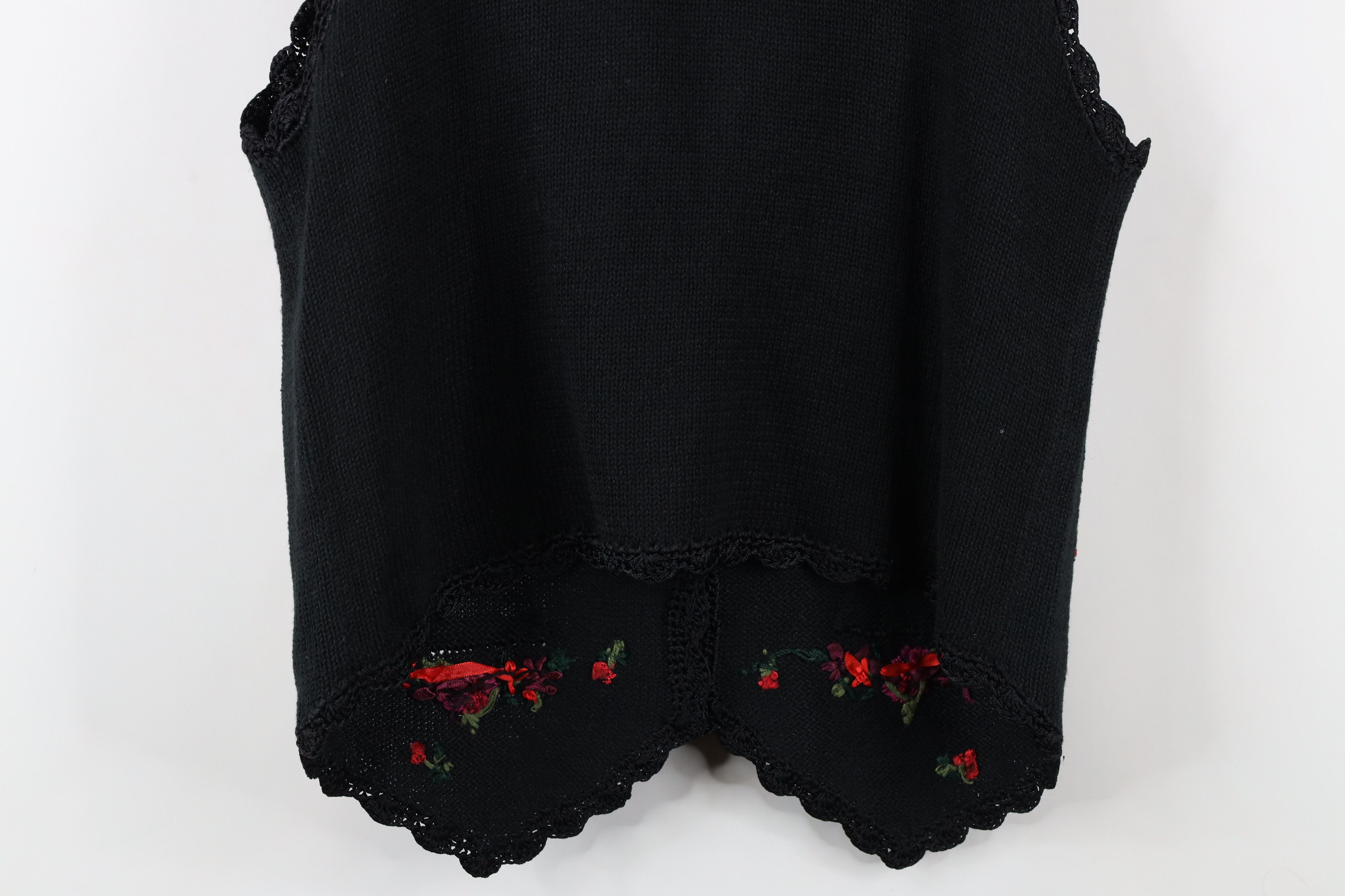 Vintage Vintage 90s Streetwear Flower Lace Knit Sweater Vest Size M / US 6-8 / IT 42-44 - 11 Thumbnail