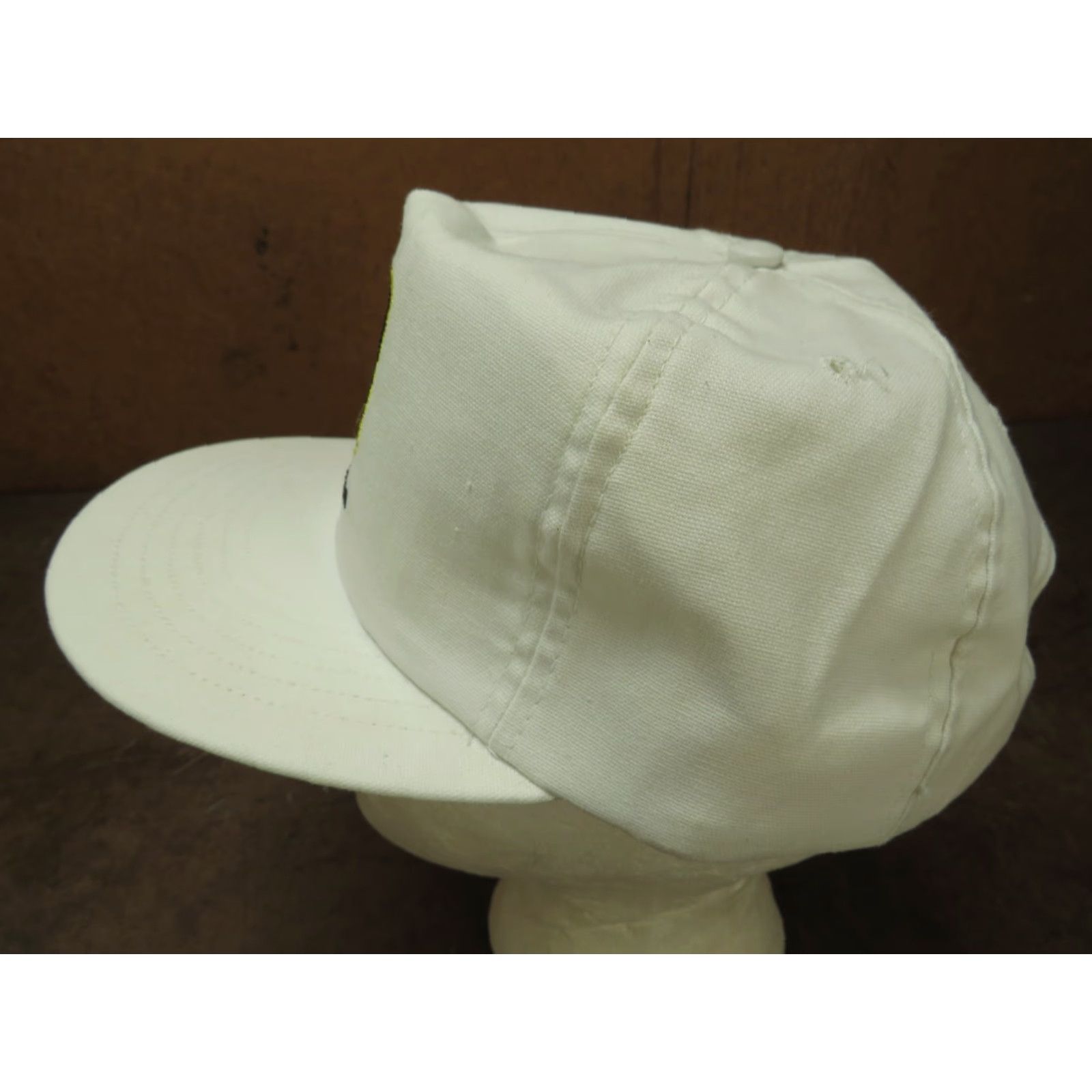 Vintage VINTAGE HaT Trucker Cap Hat JD Foundry Division Tractor White Black Green Advertising 1980s Adjustable Snapback United States Mens Womens Boys Girls Size ONE SIZE - 3 Thumbnail