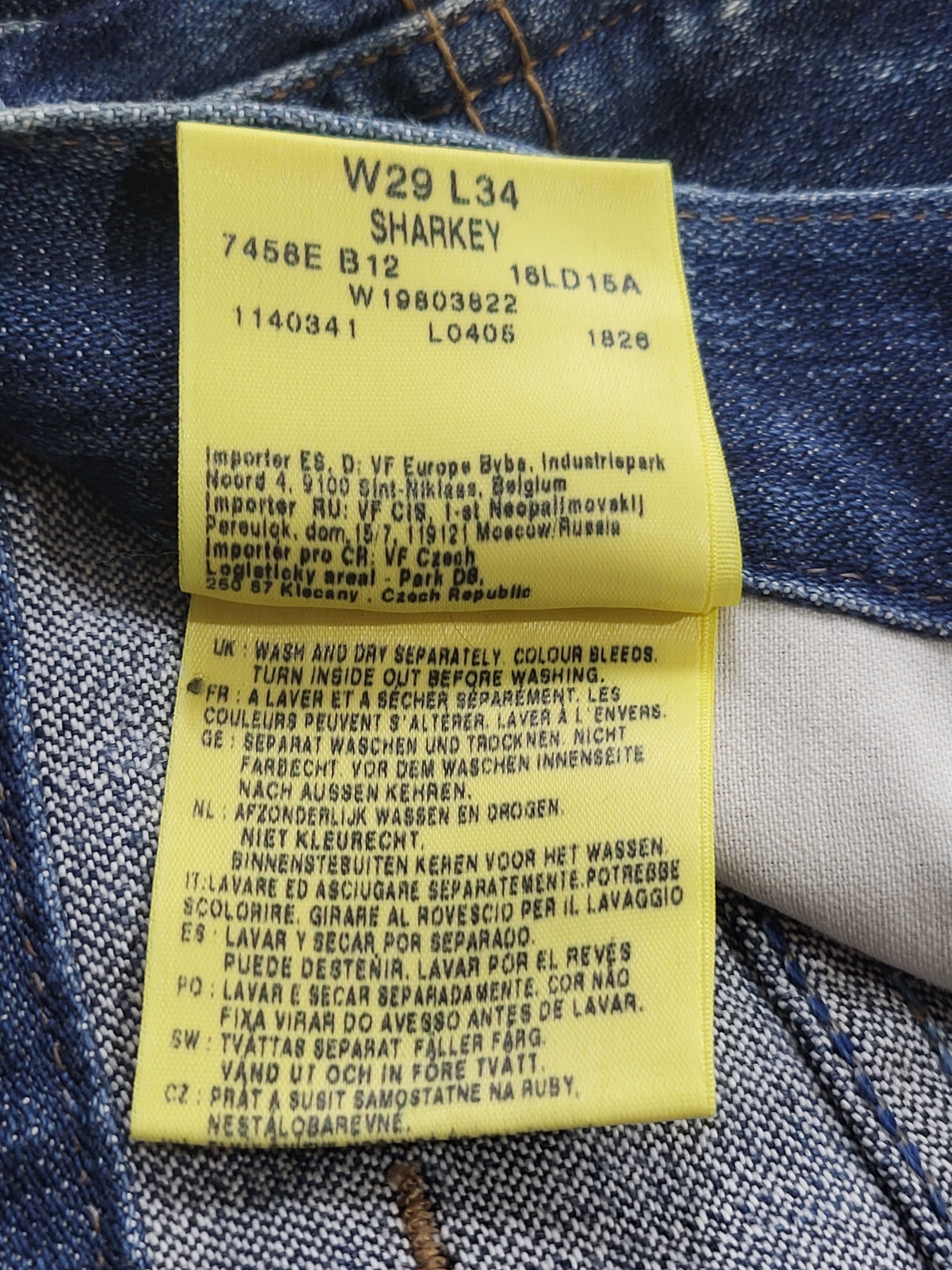 Wrangler Wrangler SHARKEY Vintage Blue Bootcut Jeans. Size US 29 - 9 Thumbnail