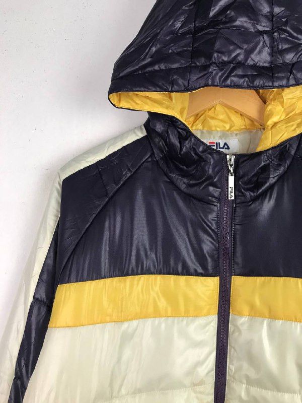 Fila × Japanese Brand × Vintage Vintage Colourful Fila Puffer Full Zipper jacket Size US M / EU 48-50 / 2 - 5 Thumbnail