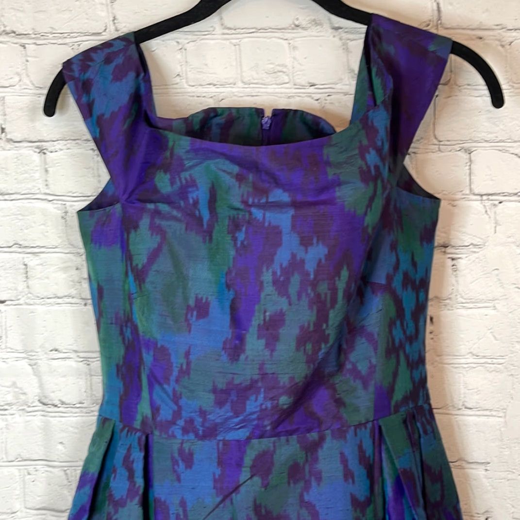 Vintage VINTAGE RED Valentino Women’s Silk Dress Midi Sleeveless Blue Purple A-Line 34" Blue Girls Womens (if applicable) Size M / US 6-8 / IT 42-44 - 2 Thumbnail