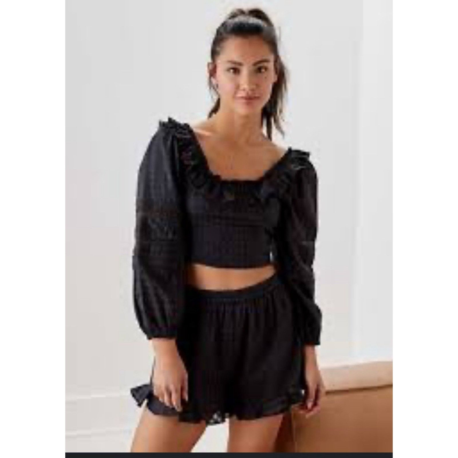 American Eagle Outfitters American Eagle Boho Crop Eyelet Balloon Sleeve Medium Blue Size M / US 6-8 / IT 42-44 - 1 Thumbnail