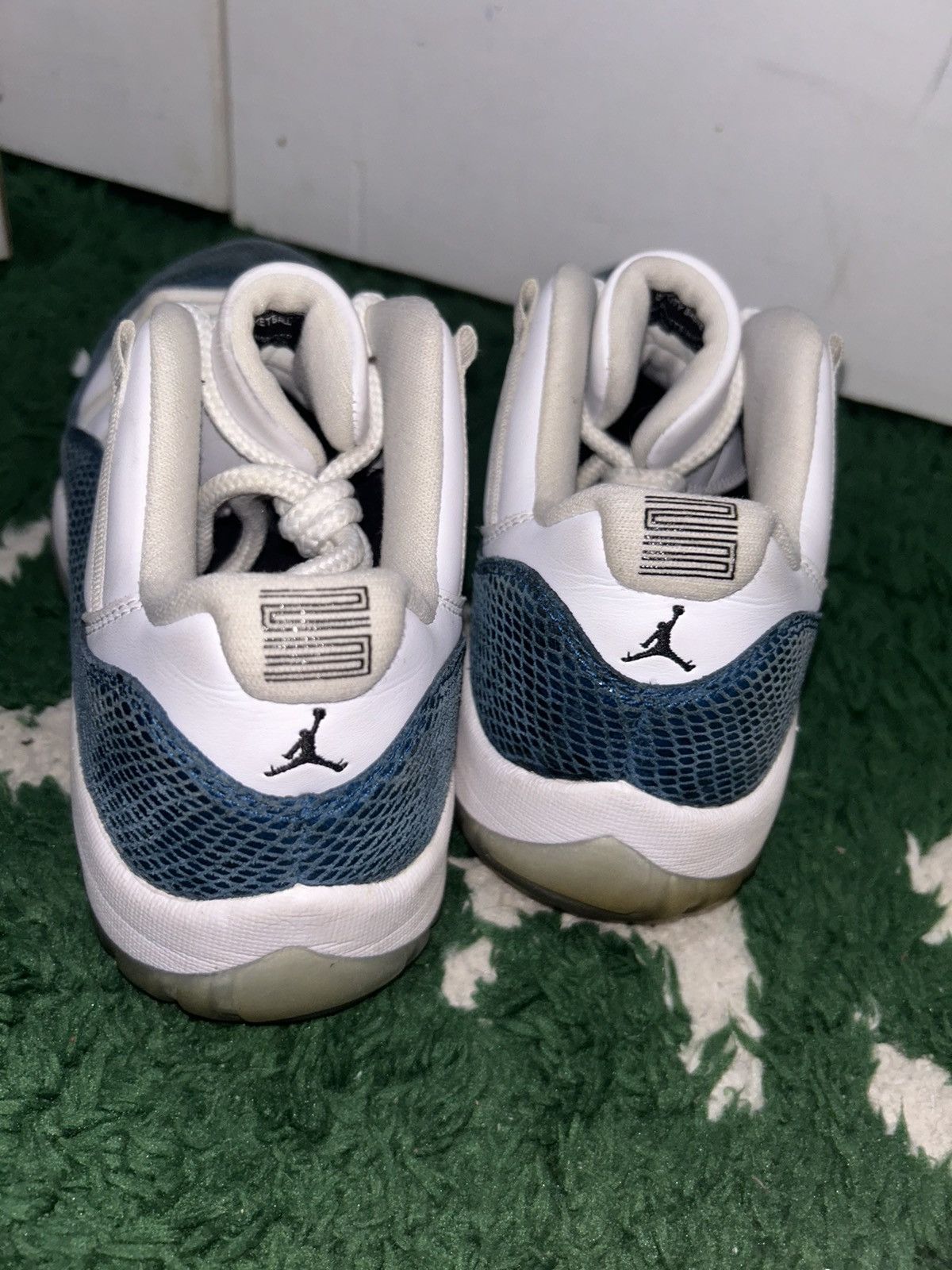 Jordan Brand Size 10 - Jordan 11 Retro Low Snakeskin 2019 Preowned Size US 10 / EU 43 - 5 Thumbnail