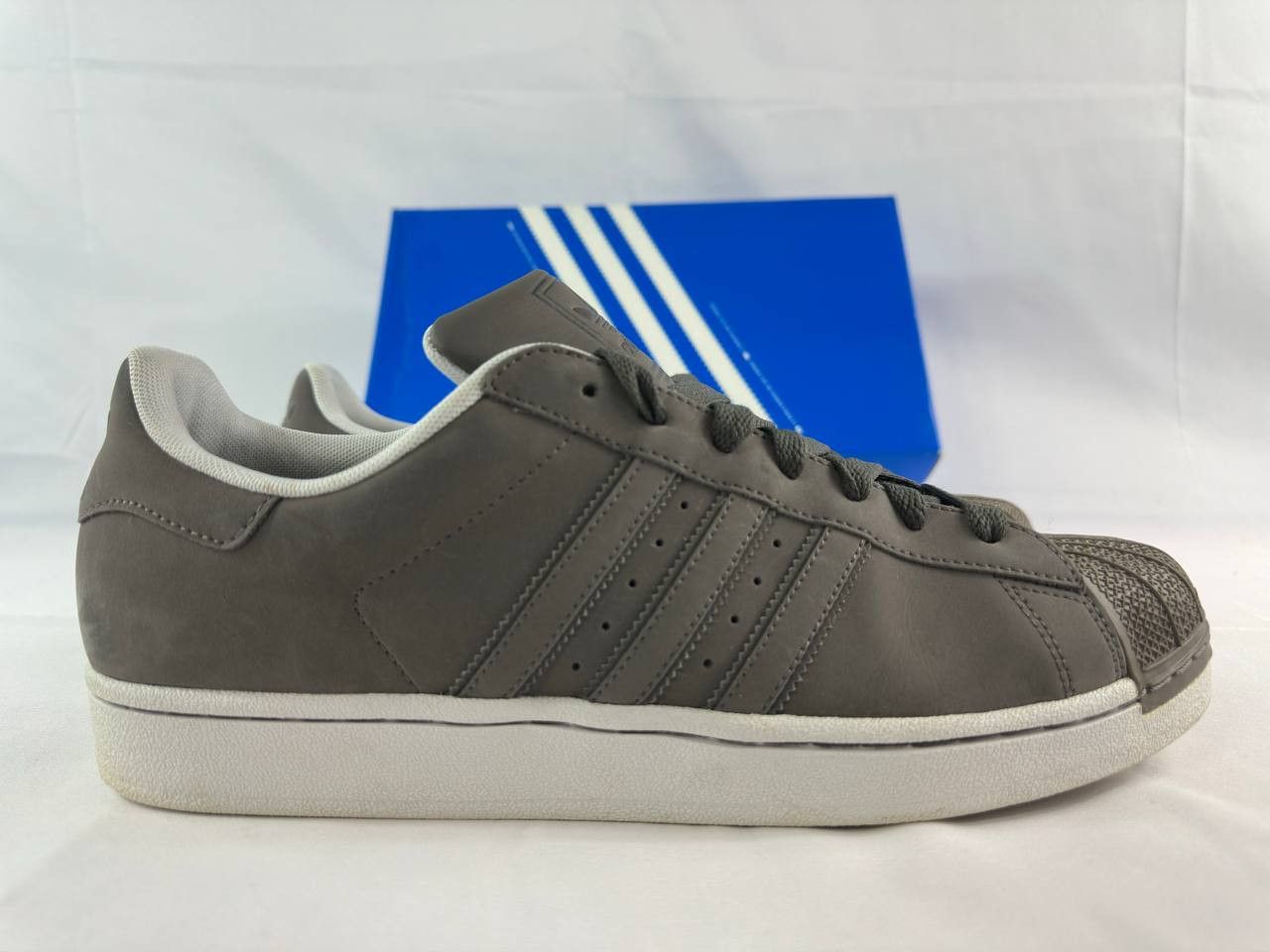 Adidas adidas Superstar 2 2010 Size US 11 / EU 44 - 2 Thumbnail