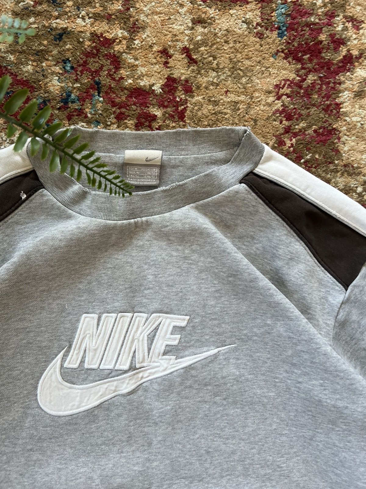 Nike × Vintage 🇺🇸 90’s NIKE DISTRESSED OREGON USA SWOOSH LOGO CREWNECK Size US M / EU 48-50 / 2 - 2 Thumbnail