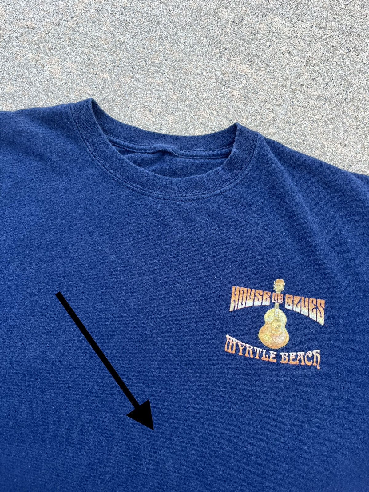 Band Tees VINTAGE Y2K HOUSE OF BLUES “MYRTLE BEACH” T-SHIRT Size US XL / EU 56 / 4 - 7 Thumbnail