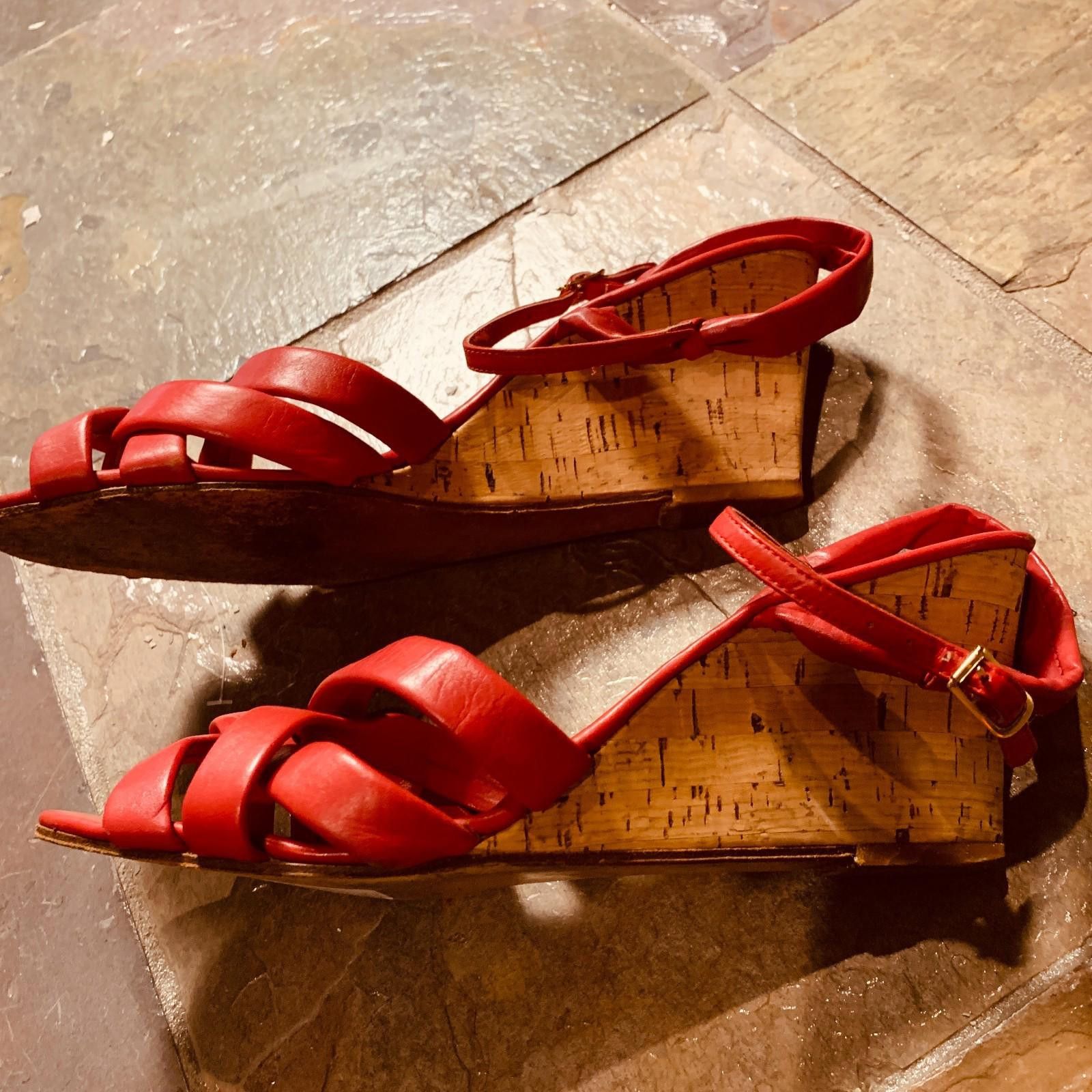 Designer Women’s 70’s Amalfi by Rangoni T-Strap Leather Sz.8.5 (G115) Size US 8.5 / IT 38.5 - 3 Thumbnail
