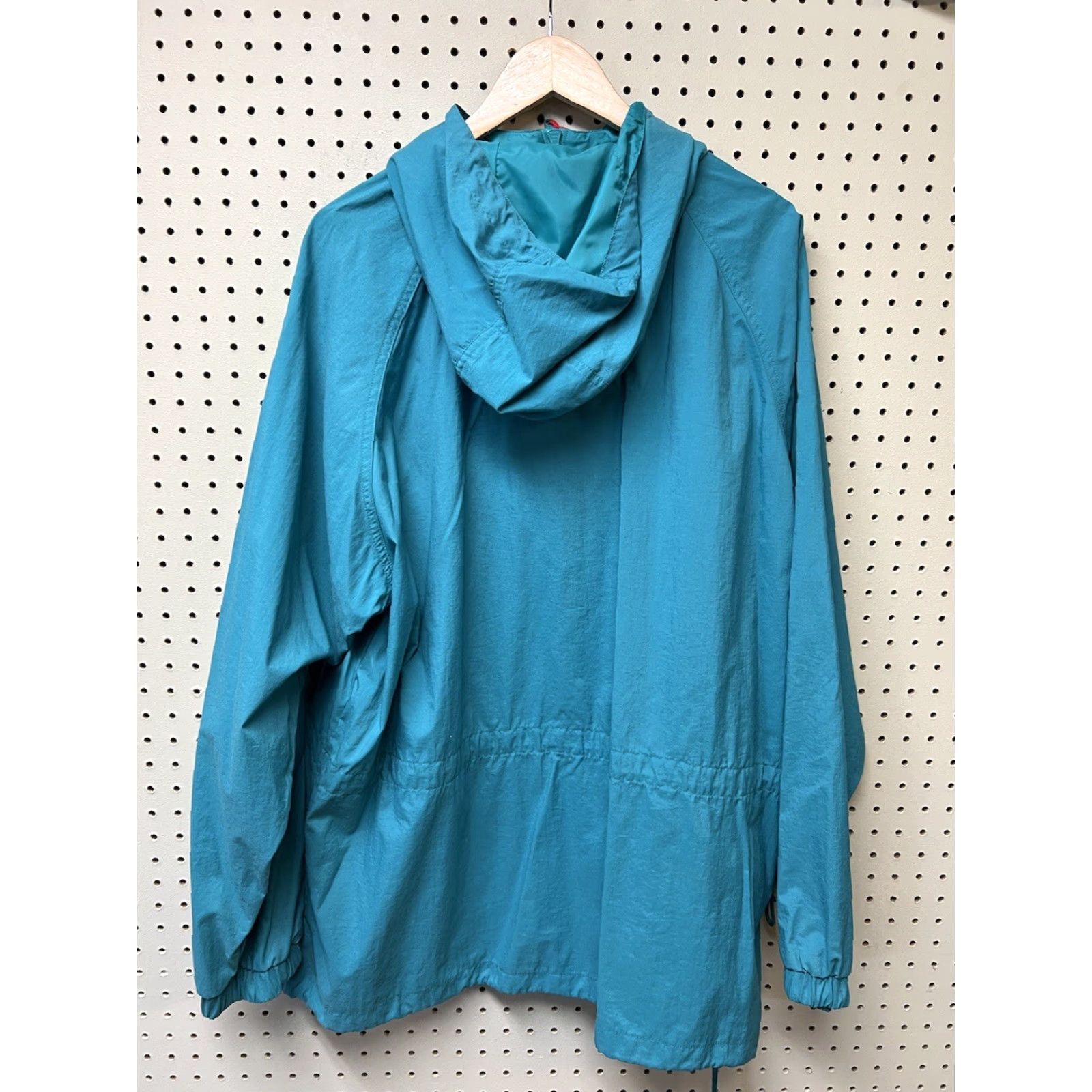 Eddie Bauer VINTAGE Eddie Bauer Mens L Green Nylon Windbreaker Jacket Hoodie 90s Pullover Windbreaker Size US L / EU 52-54 / 3 - 2 Thumbnail