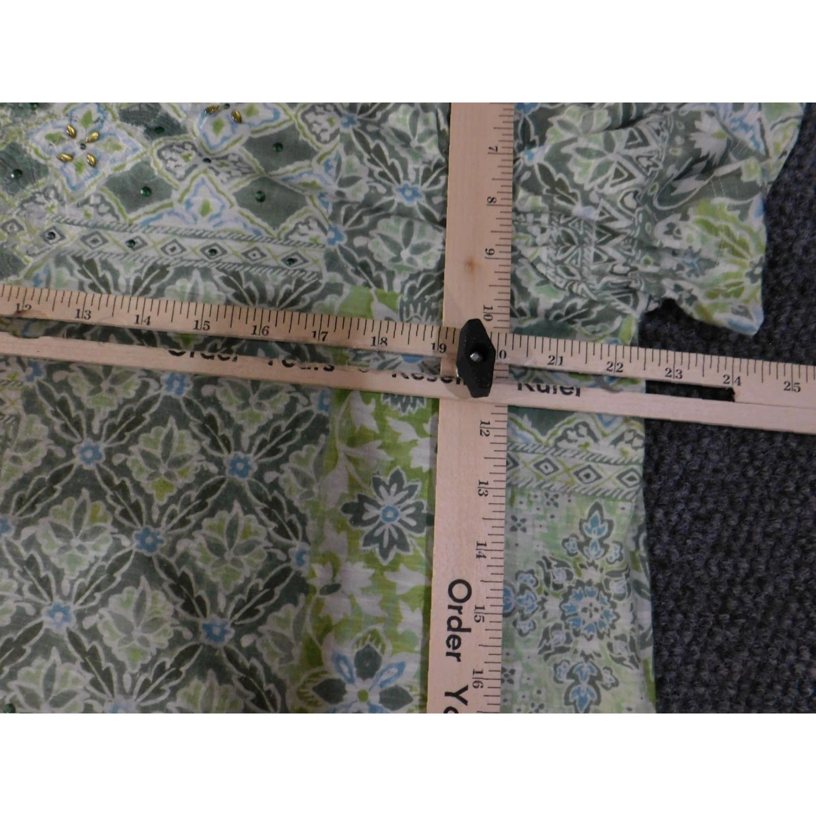 Vintage Alfred Dunner Shirt Womens Large Green Blue Patchwork Short Sleeve Rhinestone Size L / US 10 / IT 46 - 6 Thumbnail