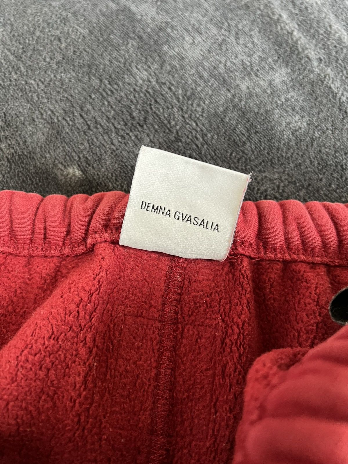 Vetements Vetements Logo Sweatpants Size US 30 / EU 46 - 7 Thumbnail