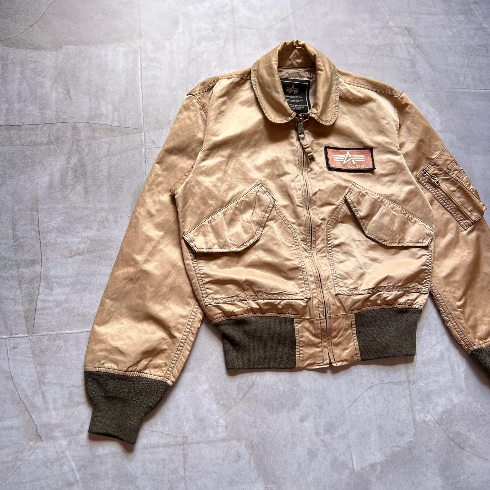 Alpha Industries vintage Alpha Industries bomber jacket army USA CWU-45P Size US M / EU 48-50 / 2 - 2 Thumbnail