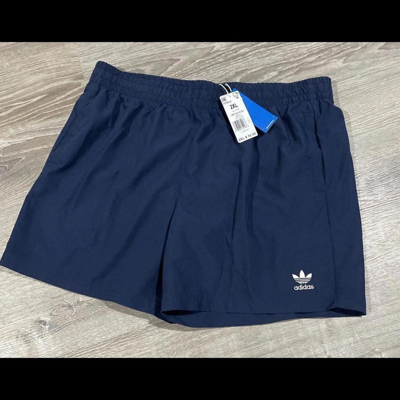 Adidas New Adidas Size Xl Essentials Size US 36 / EU 52 - 1 Thumbnail