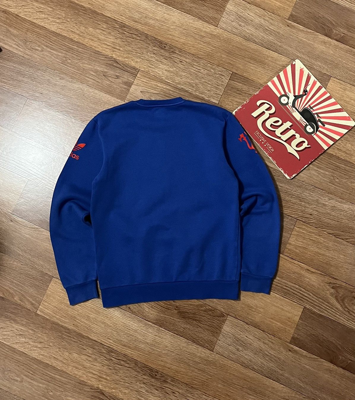Adidas Vintage Adidas Originals Manchester United Logo Sweatshirt Size US S / EU 44-46 / 1 - 8 Thumbnail