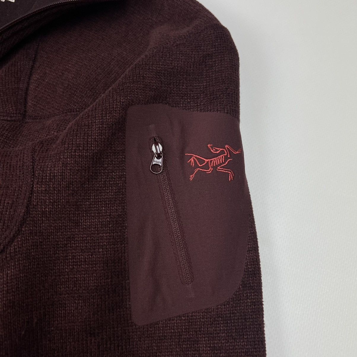 Arc'teryx Arcteryx dark maroon fleece jacket Size M / US 6-8 / IT 42-44 - 4 Thumbnail