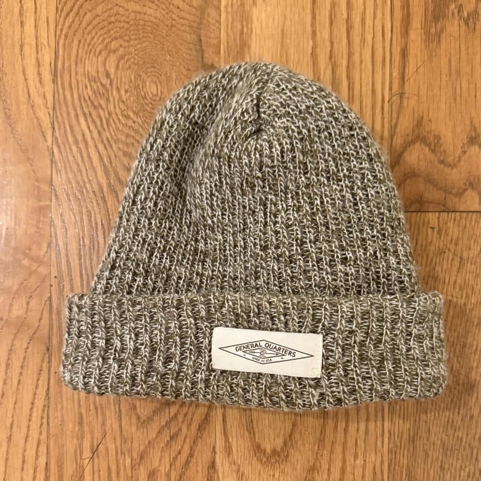 Other General Quarters charcoal and white beanie stocking hat. Size ONE SIZE - 1 Thumbnail