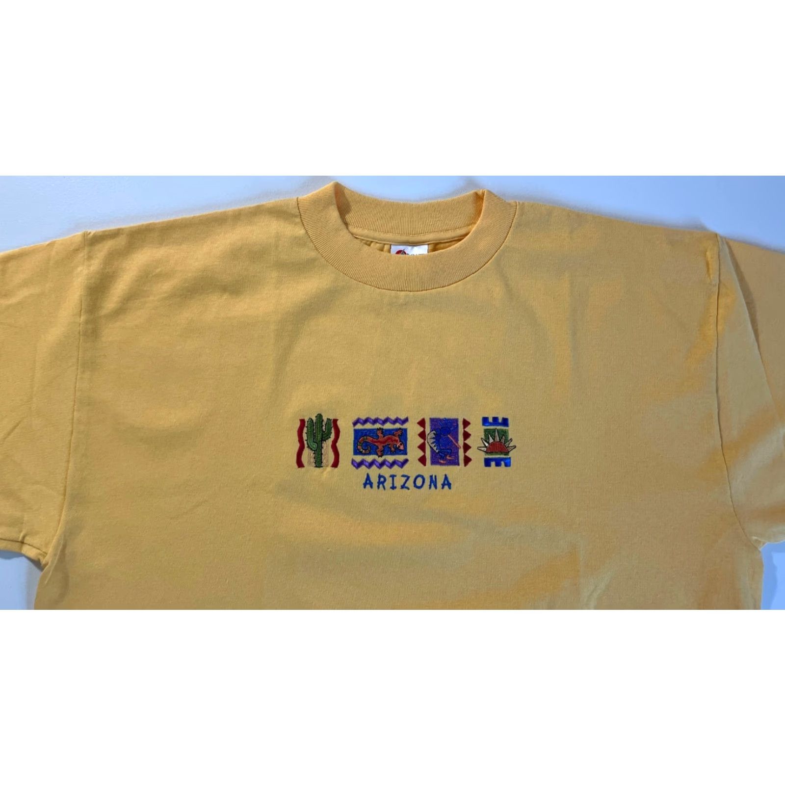 Vintage VINTAGE Desert Heat Arizona T-Shirt Unisex Adults Short Sleeve Crew Neck XL Yellow Embroidered 90s Made in USA Mens Womens Size US XL / EU 56 / 4 - 5 Thumbnail