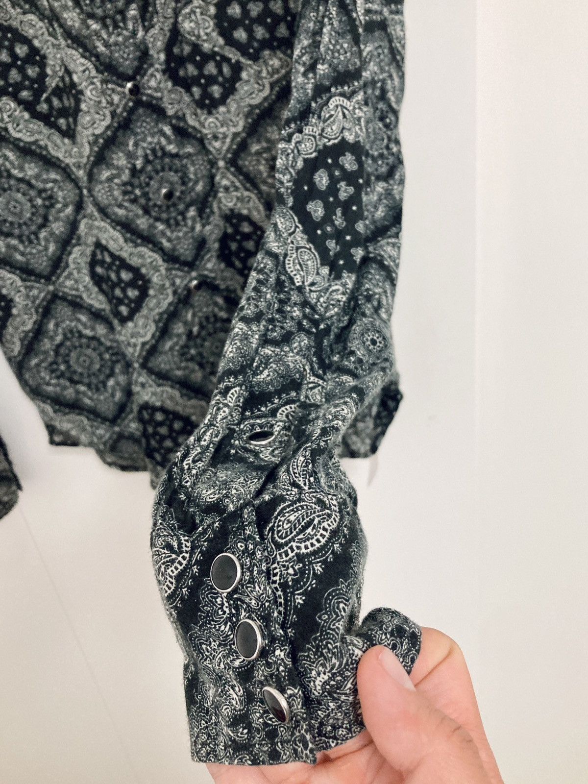 Saint Laurent Paris SAINTLAURENTPARIS BY HEDI SLIMANE 15SS Bandana Western Shirt Size US S / EU 44-46 / 1 - 4 Thumbnail