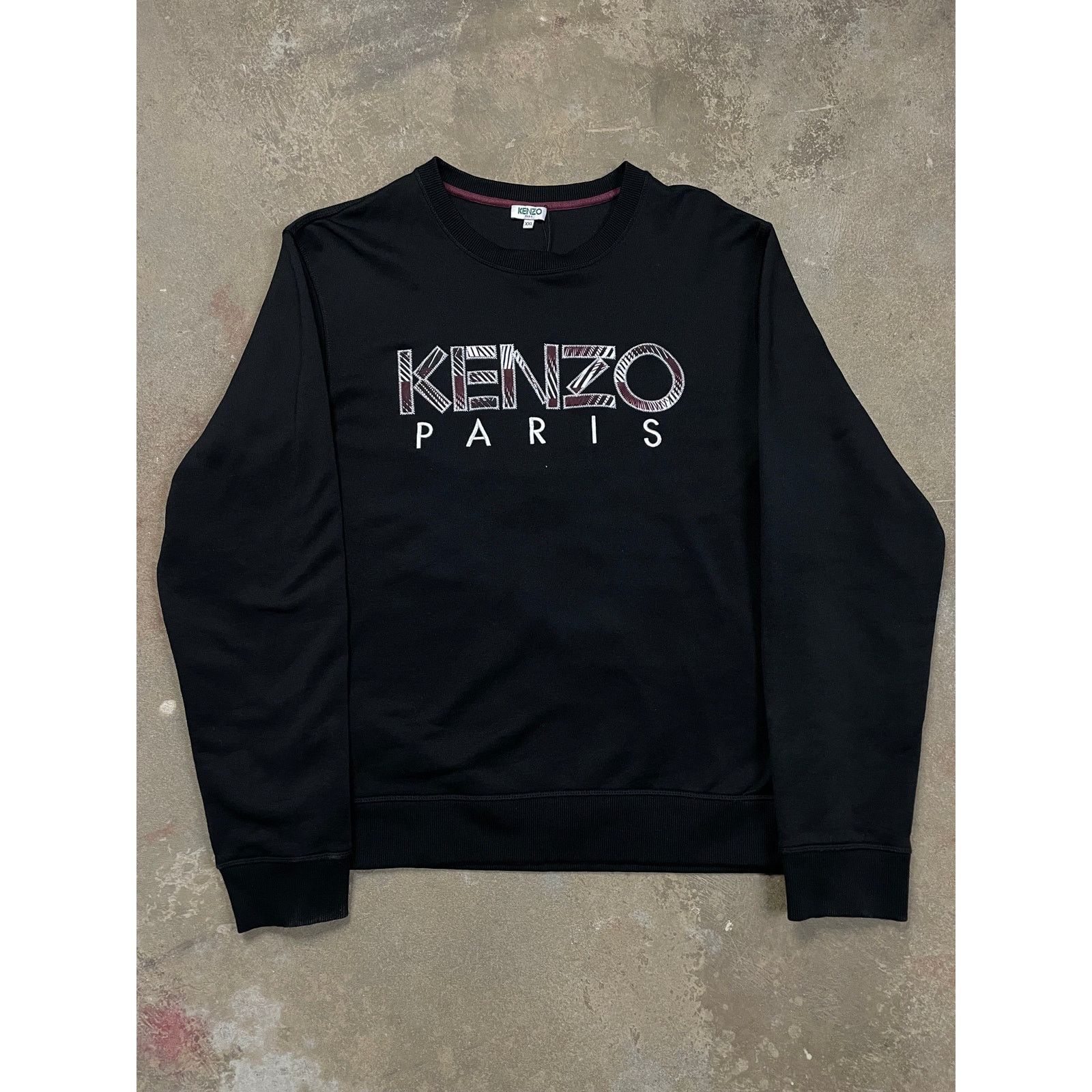 Kenzo Kenzo Crewneck Black Maroon Used XXL (Fits XL) Size US XL / EU 56 / 4 - 1 Thumbnail