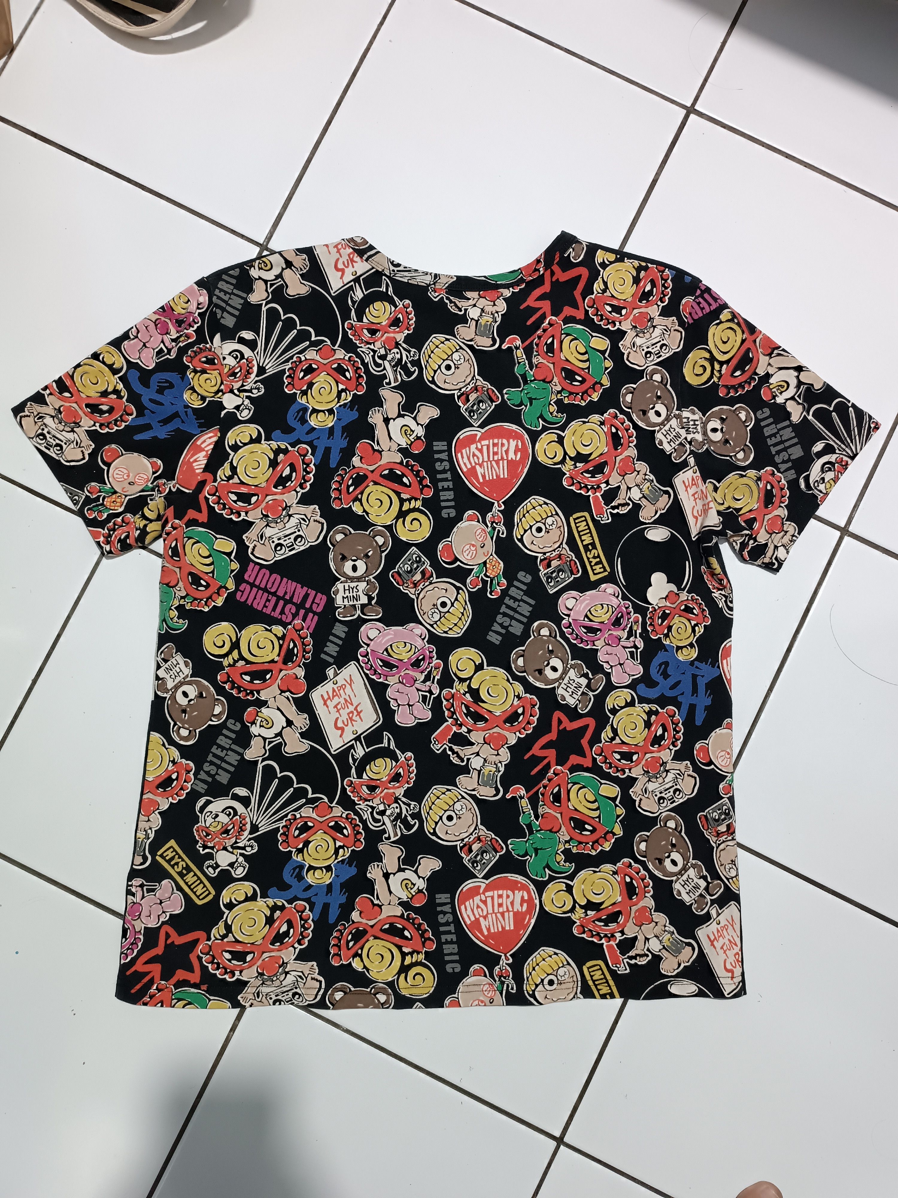 Japanese Brand Vintage Cute Baby Over Print Tee Size US M / EU 48-50 / 2 - 7 Thumbnail