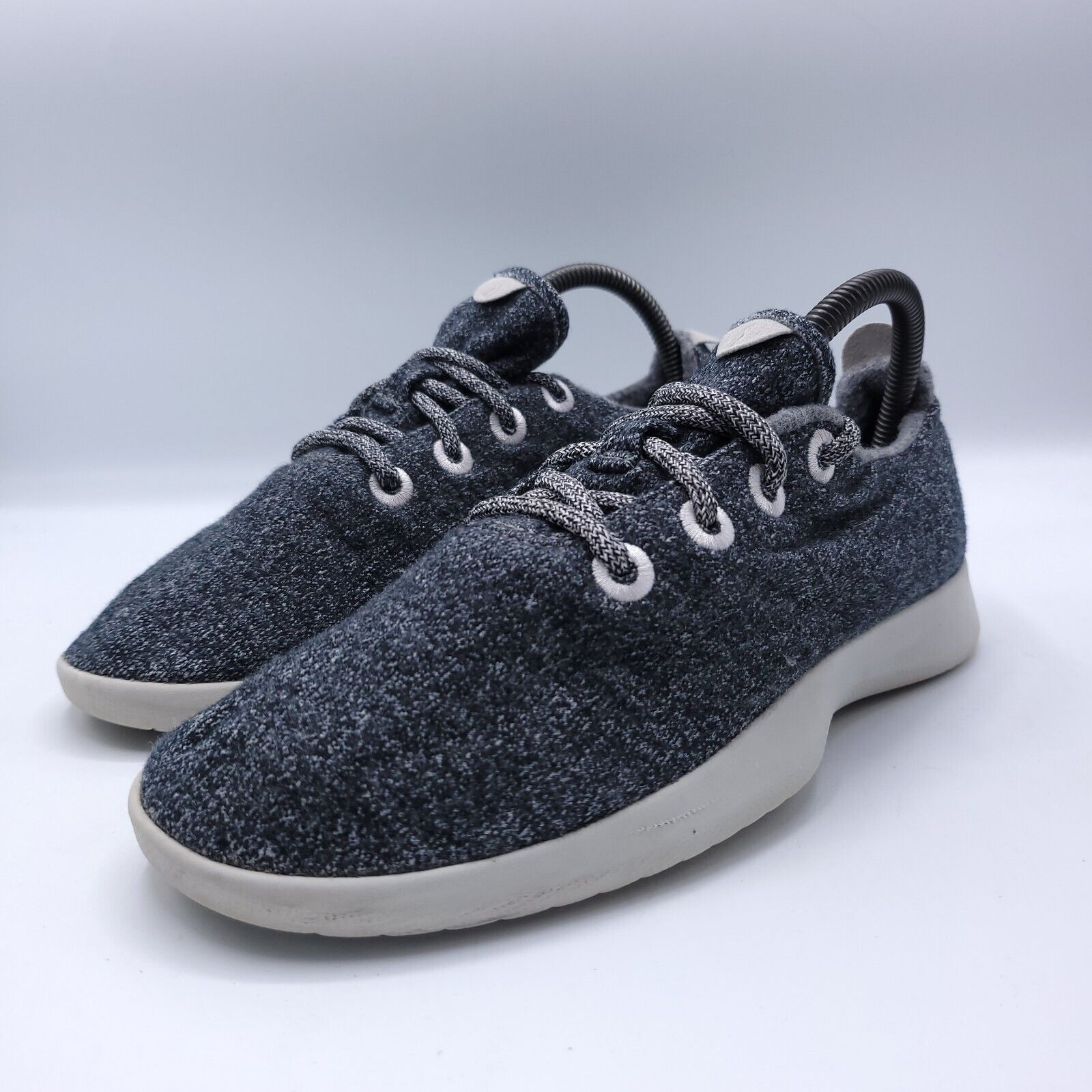 Allbirds Allbirds Wool Runner Athletic Shoe Womens Size 9 Black White Size US 9 / IT 39 - 1 Thumbnail