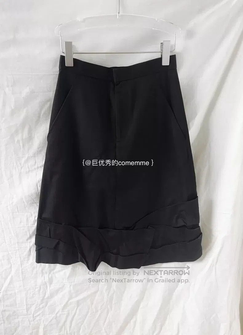 Comme des Garcons Comme Des Garcons size XS Black tailored wide flared asymm Size 23" - 2 Thumbnail