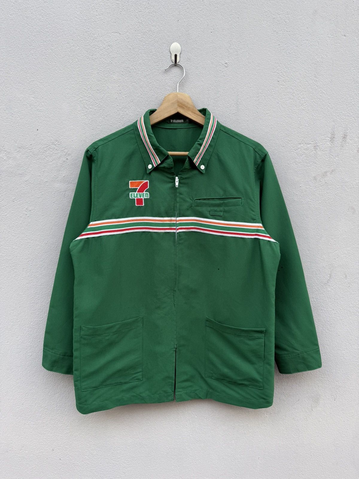 Japanese Brand Vintage Japanese 7ELEVEN Zip Up Longsleeve Shirt Size US M / EU 48-50 / 2 - 1 Thumbnail